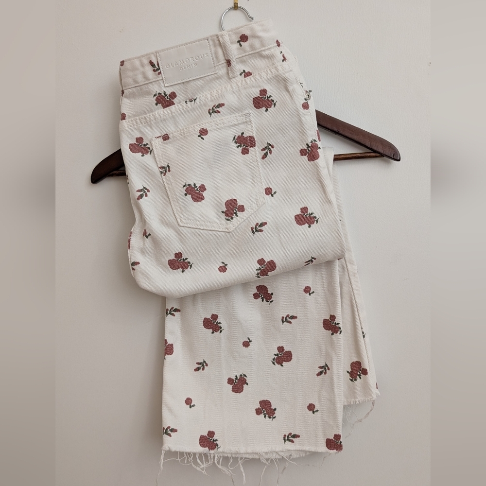 GLAMOROUS White Floral Jeans